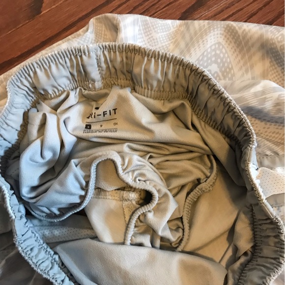 Nike dri fit shorts - Picture 4 of 4